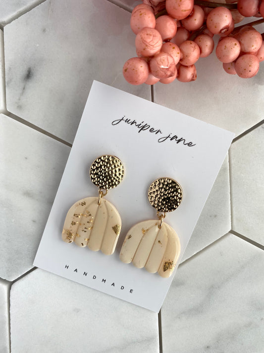 Luxe Deluxe | Vanilla Swirl Tulip Drop Earrings