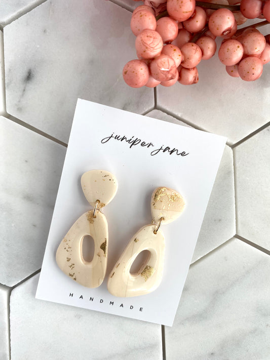 Luxe Deluxe | Vanilla Swirl Drop Earrings